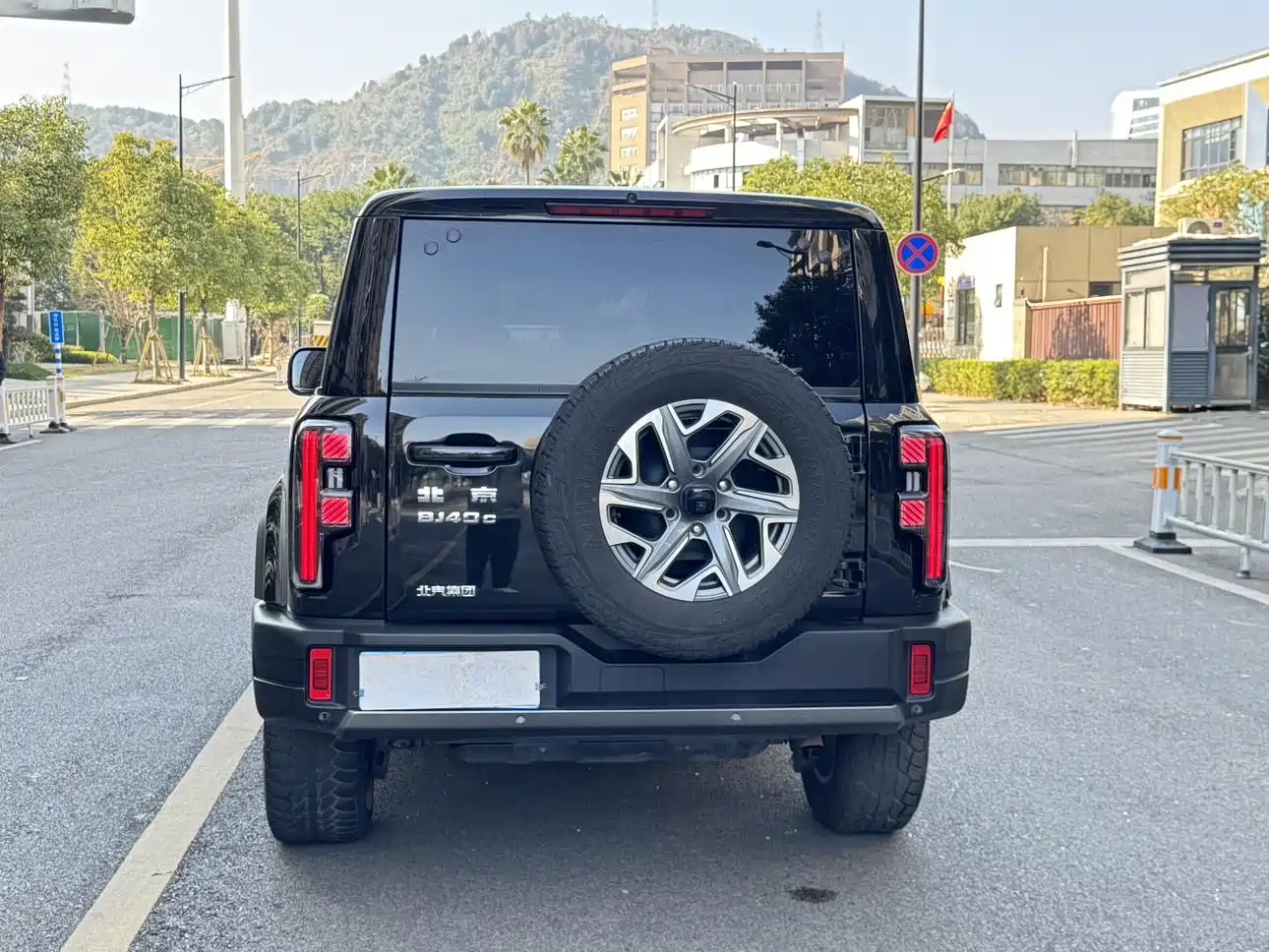 BAIC ORV Beijing Offroad BJ40 2024 2.0T New Urban Hunter Edition Knight фото 16