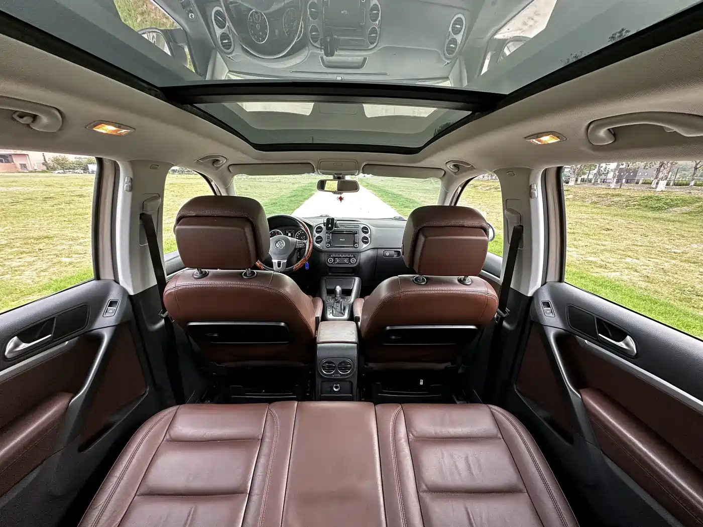 Volkswagen Tiguan 2015 2.0TSI Comfort Edition фото 17