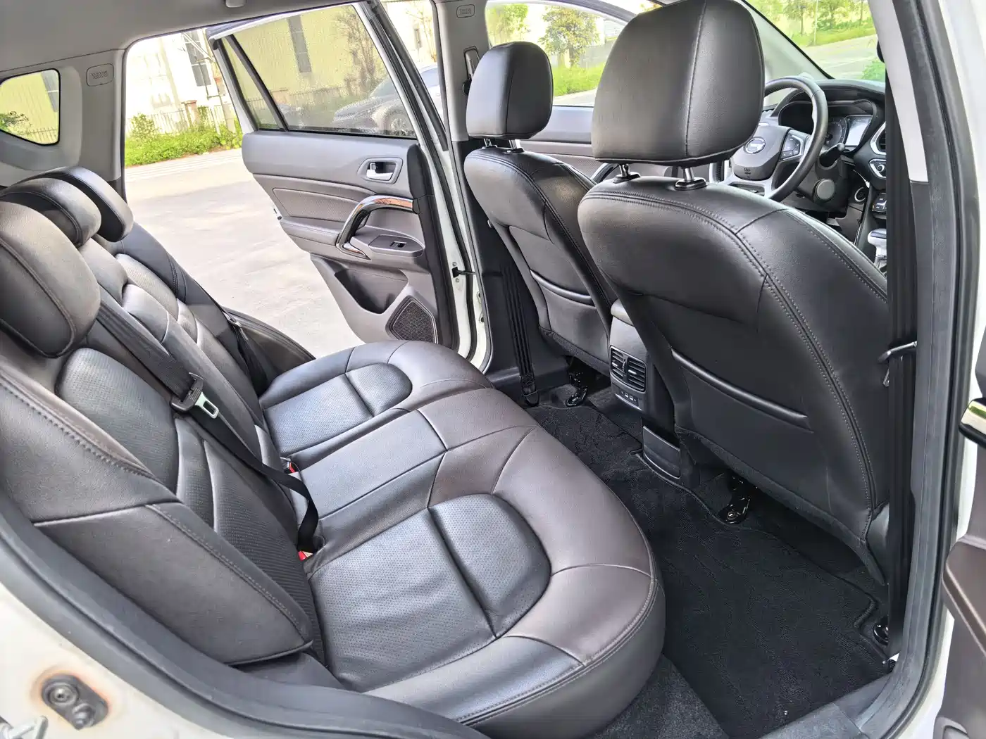 GAC Trumpchi Trumpchi GS4 2017 235T Automatic 2WD Luxury Smart Connected Edition фото 10