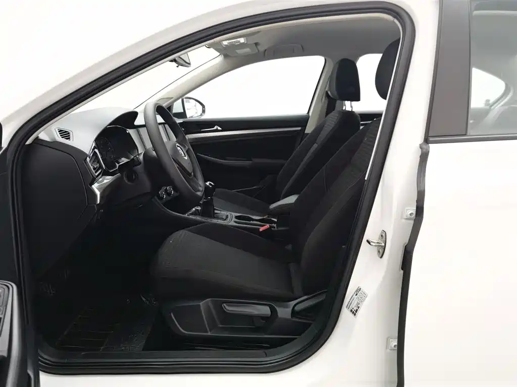 Volkswagen Bora 2019 Facelift 1.5L Manual Fashion China VI фото 10
