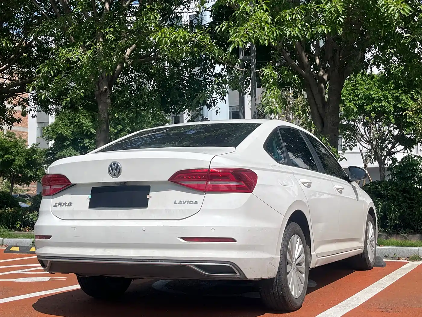 Volkswagen Lavida 2019 1.5L Automatic Comfort Edition China VI фото 9