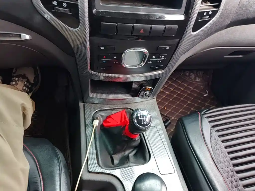 BAW Beijing BW007 2016 2015 2.0T 2WD Comfort Edition