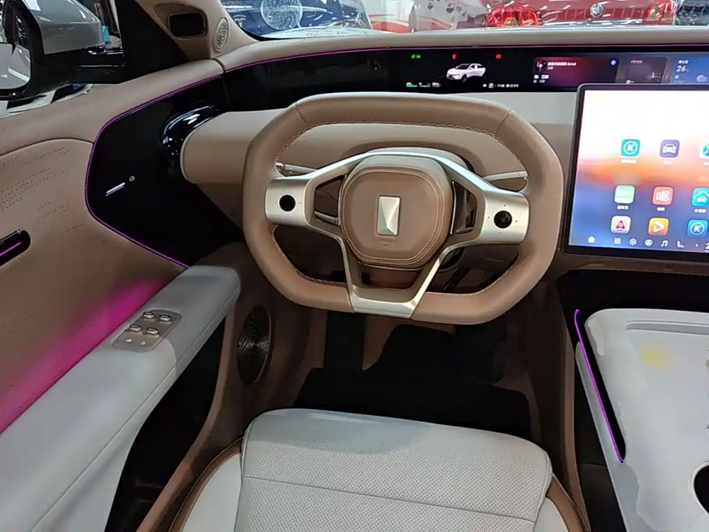 2026 Avatr 07