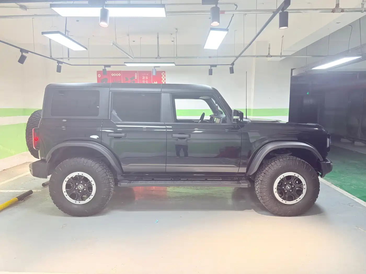 Ford Bronco 2024 2.3T Black Diamond Big Foot Off-Road Edition фото 29