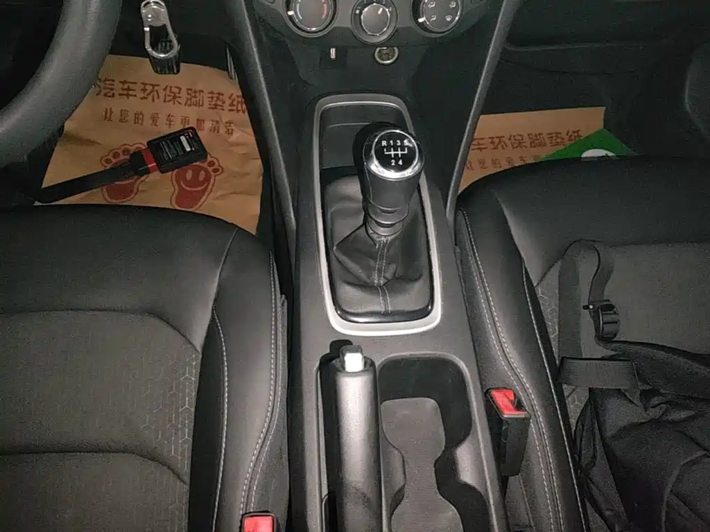 Chevrolet Cavalier 2017 2018 320 Manual Joy Edition
