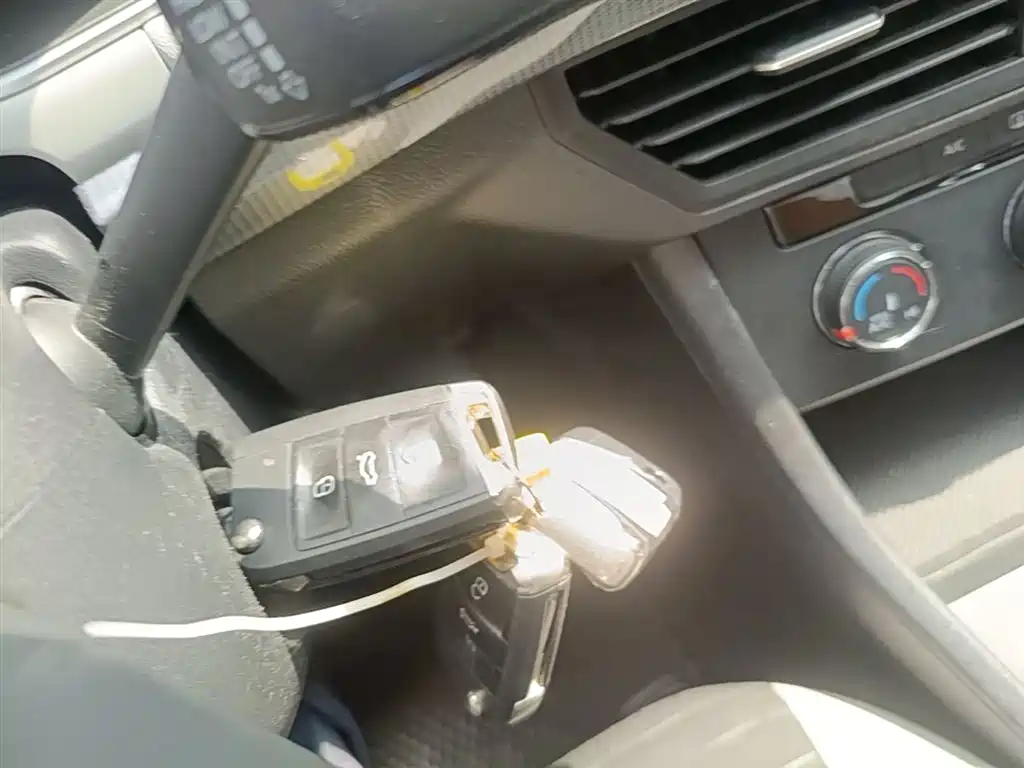 Volkswagen Bora 2024 200TSI DSG Smooth Ride Edition фото 9