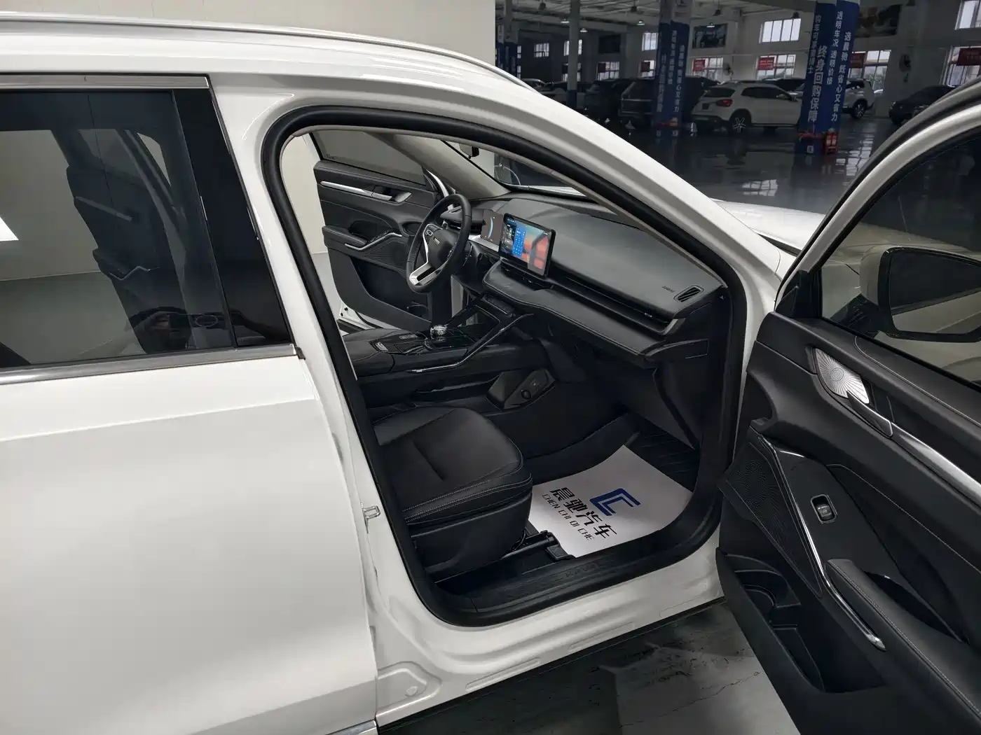 Фото 15 - Haval H6