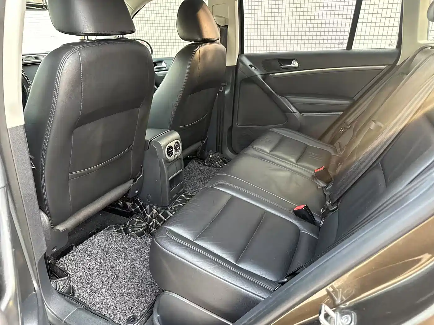 Volkswagen Tiguan 2013 1.8TSI Auto 2WD Comfort Edition фото 6