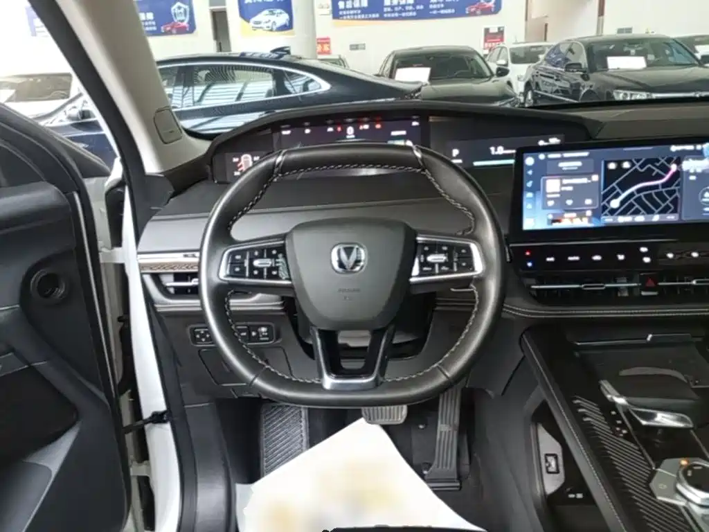 Changan UNI-K 2025 2024 2.0T FWD Premium