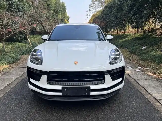 Porsche Macan 2022 Macan 2.0T фото 2