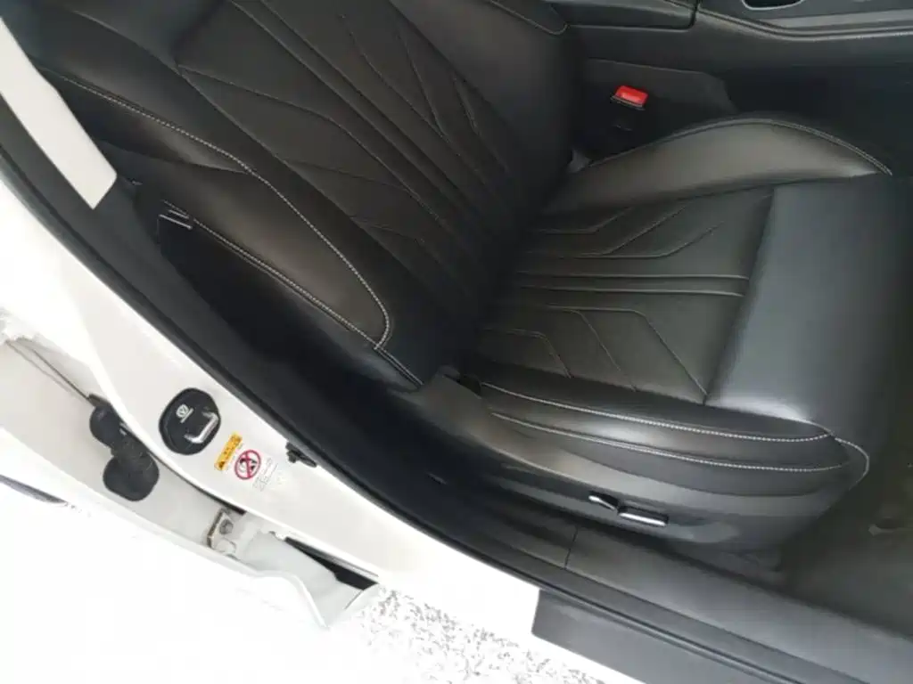 Changan UNI-K 2025 2024 2.0T FWD Premium