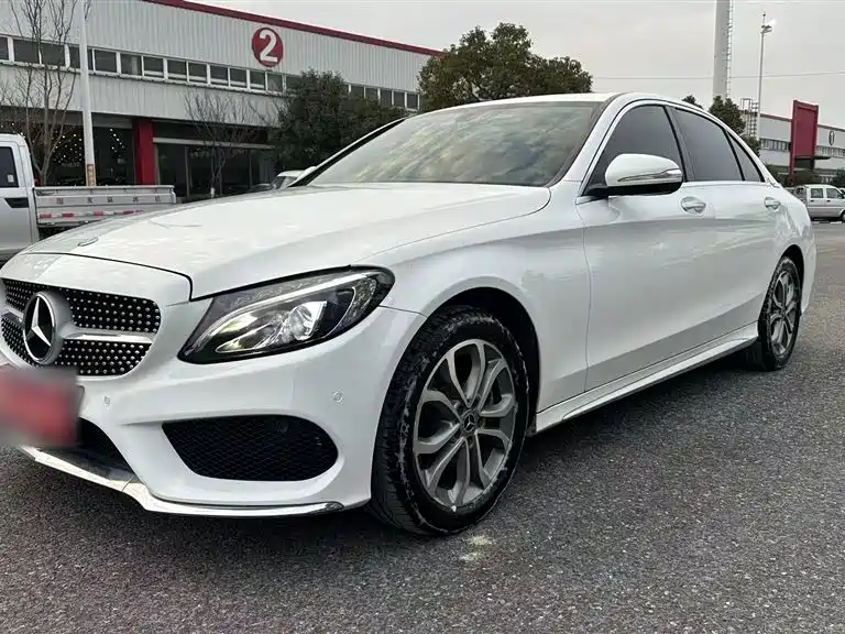 Mercedes-Benz C-Class 2018 C 180 L Fashion Sport Edition фото 2