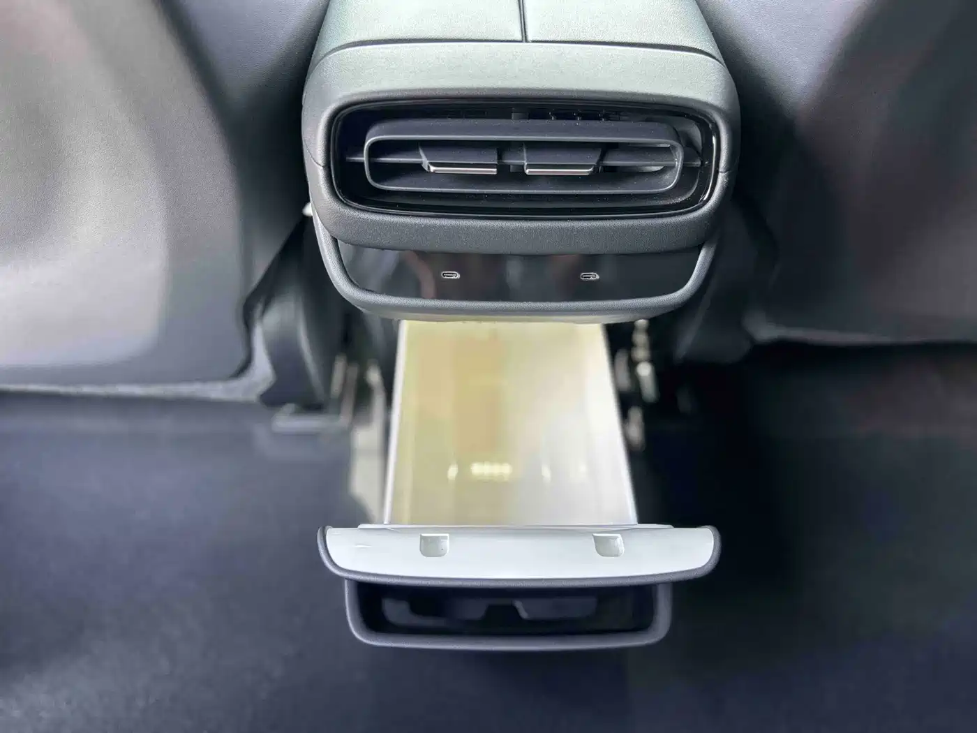 Xiaomi Auto Xiaomi SU7 2024 AWD Extended Range Advanced Smart Driving Max Edition фото 9