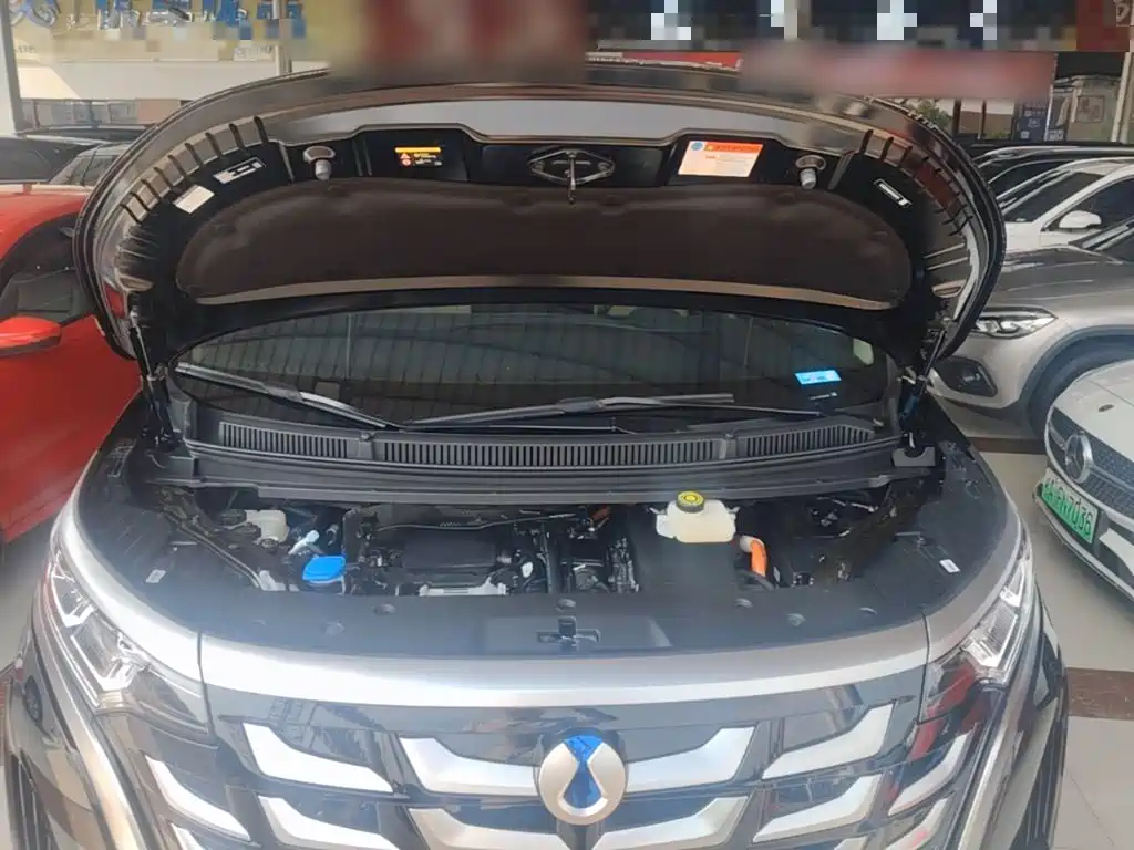 Denza D9 2026 2025 DM-i Smart Drive Edition 1020 AWD Premium