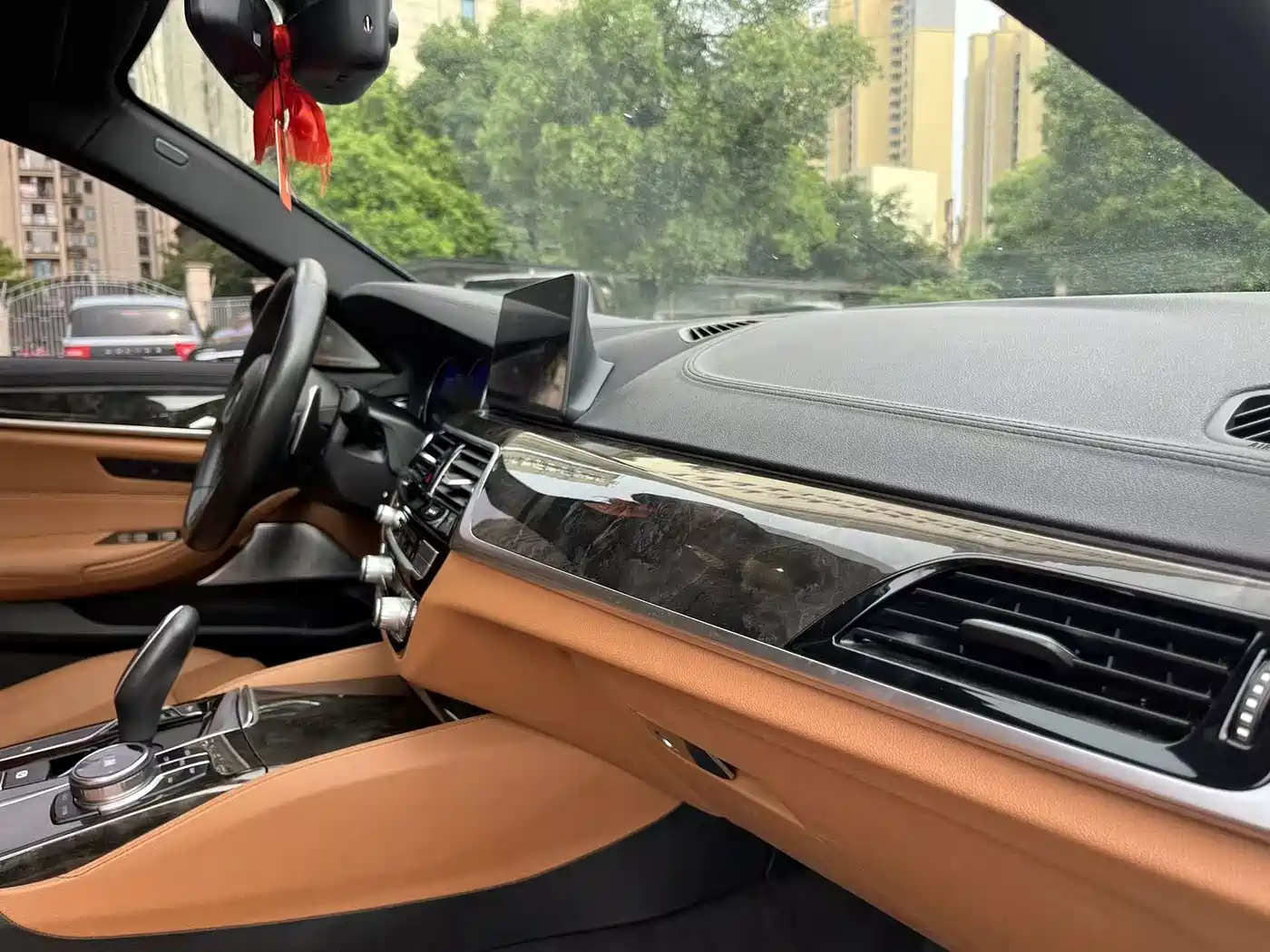 BMW 5 Series 2018 Facelift 530Li Leading M Sport Package фото 16
