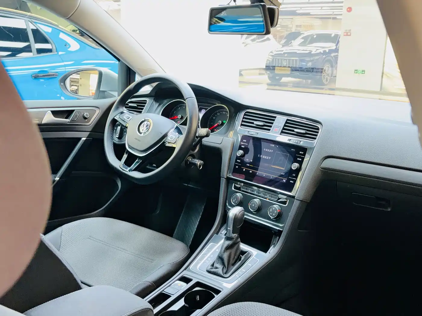 Volkswagen Golf (Import) 2019 1.8TSI Wagon фото 16