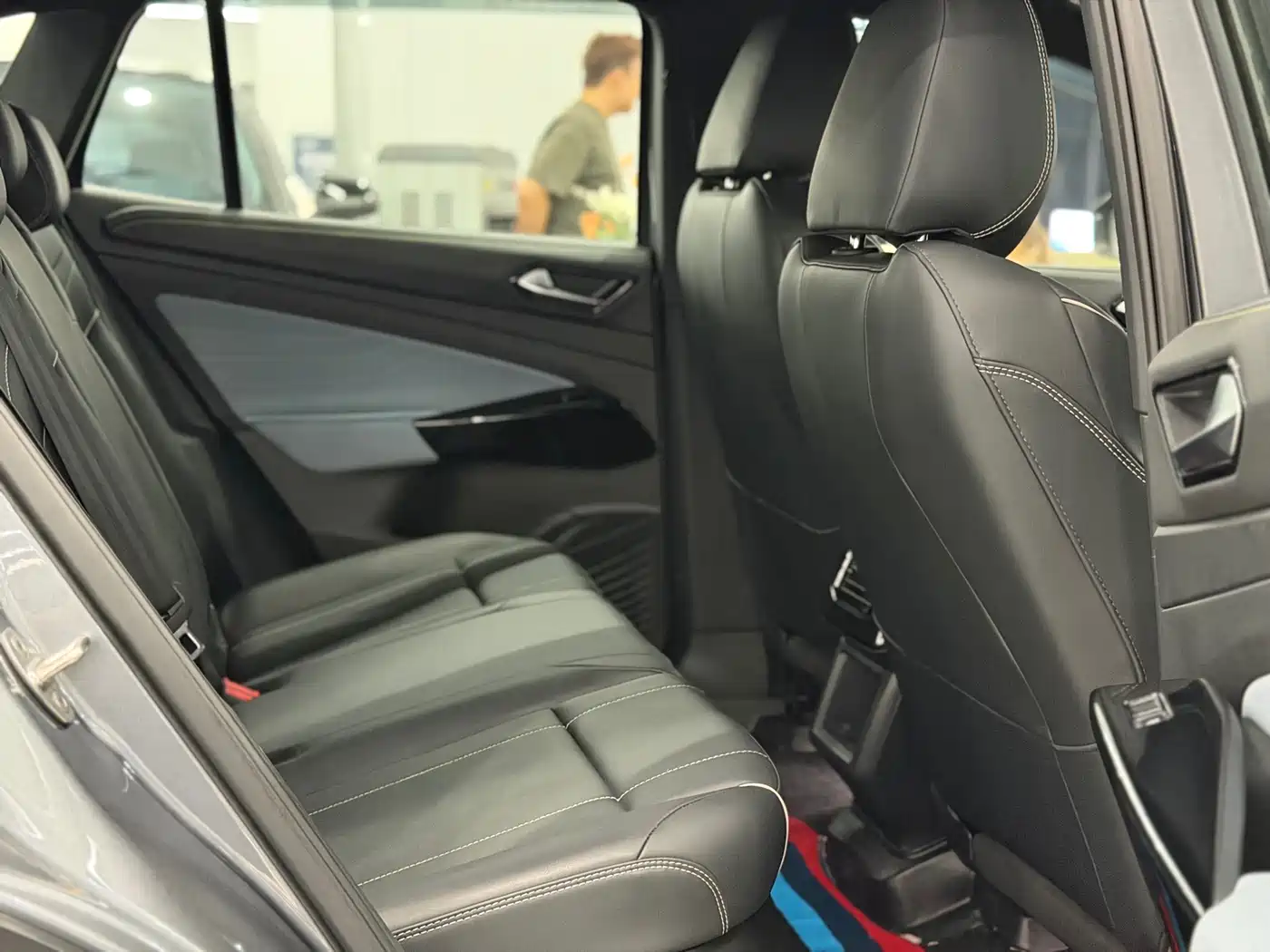 Volkswagen ID.4 X 2021 Pure Edition фото 10