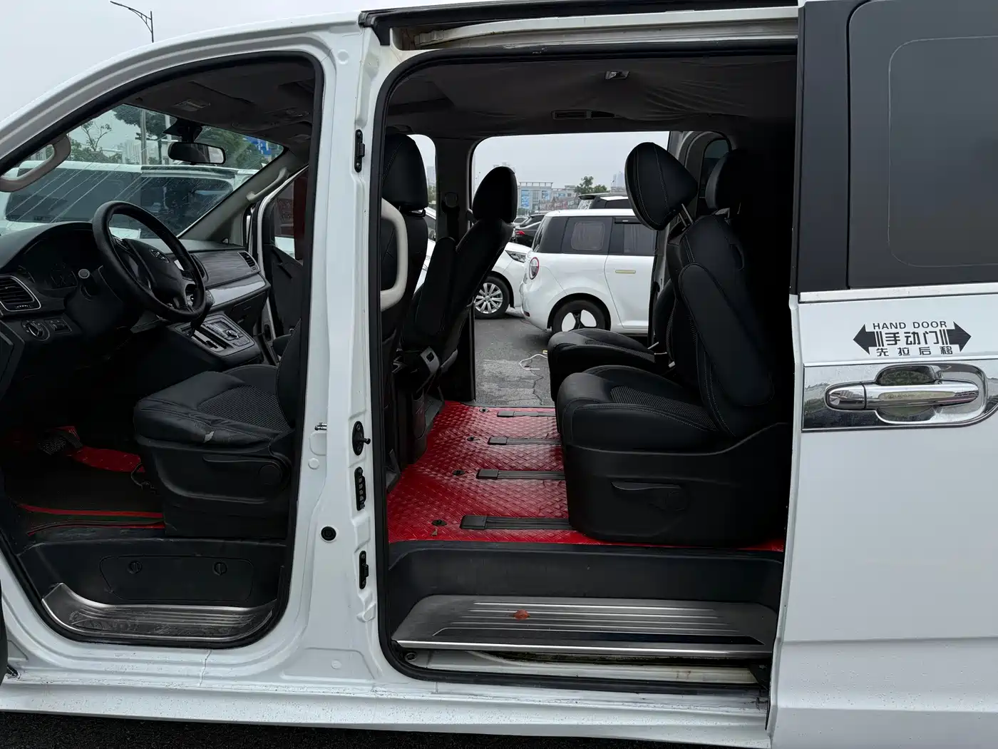Фото 7 - Maxus G10
