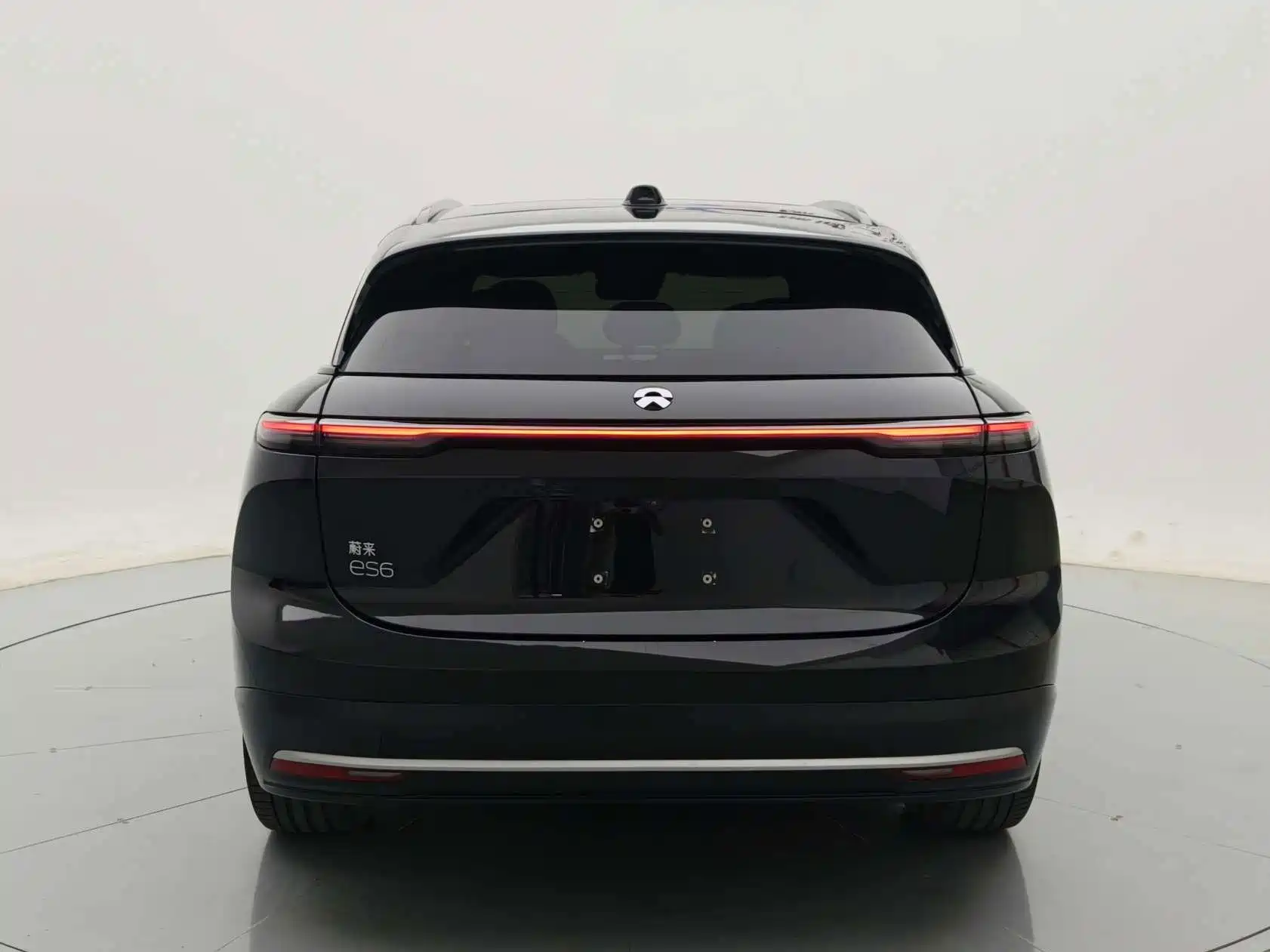 Фото 4 - NIO ES6