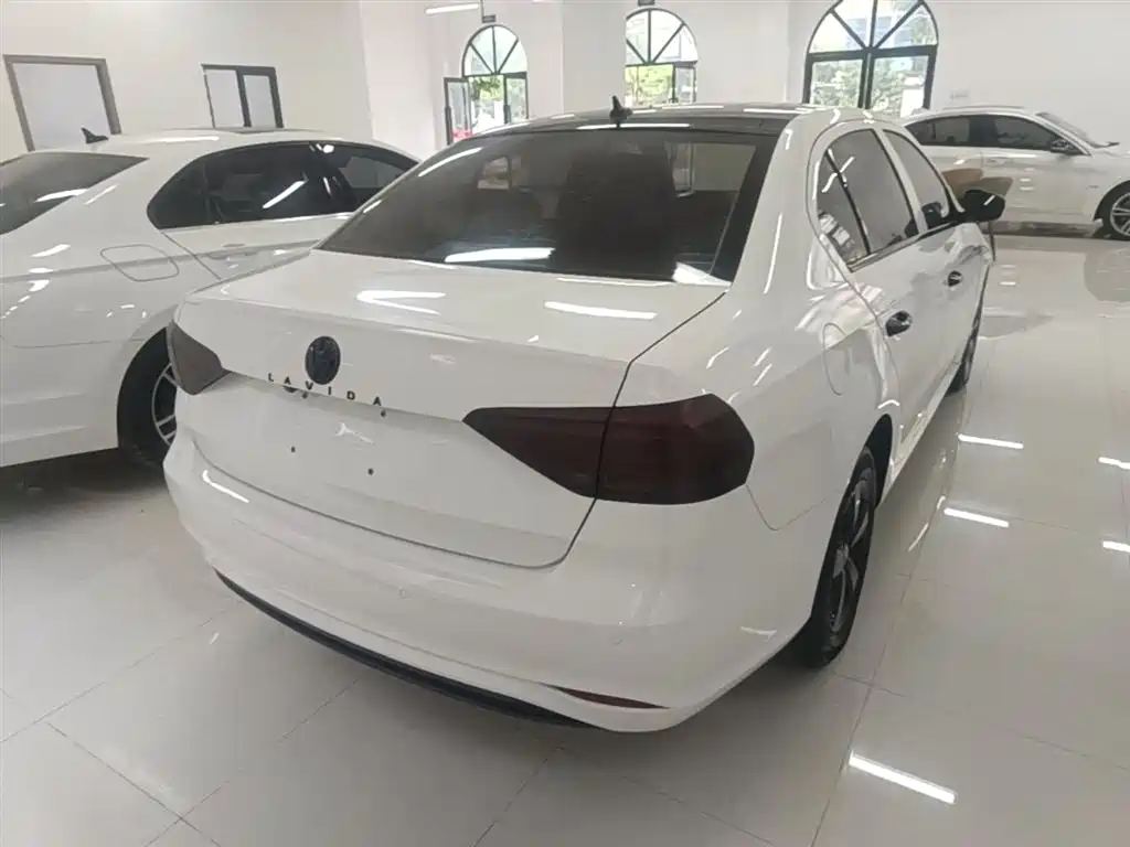 Volkswagen Lavida 2019 Lavida Start 1.5L Auto Trend (China VI) фото 6