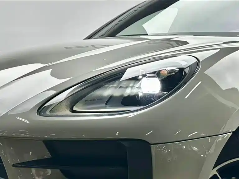 Porsche Macan 2021 Macan 2.0T фото 7