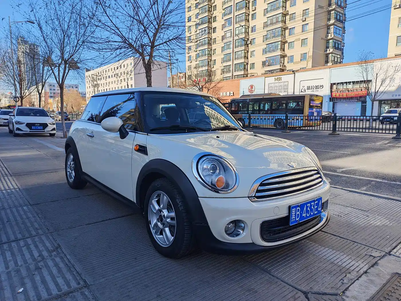 MINI MINI 2013 2011 1.6L ONE