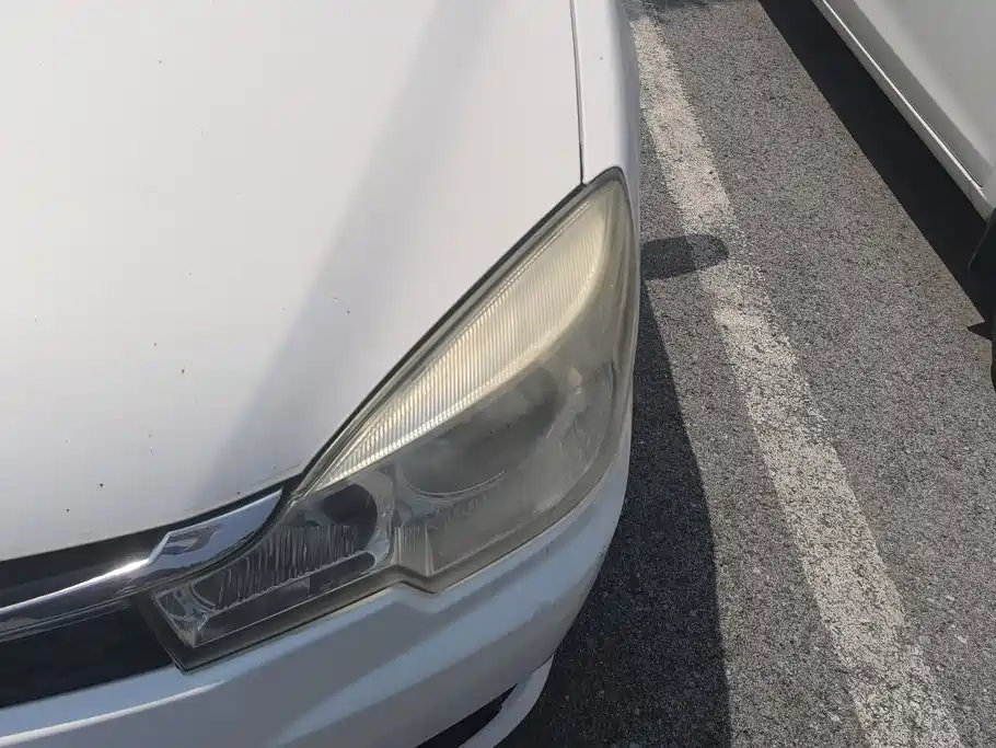 Soueast V3 Lingyue 2014 2014 1.5L Manual People's Edition