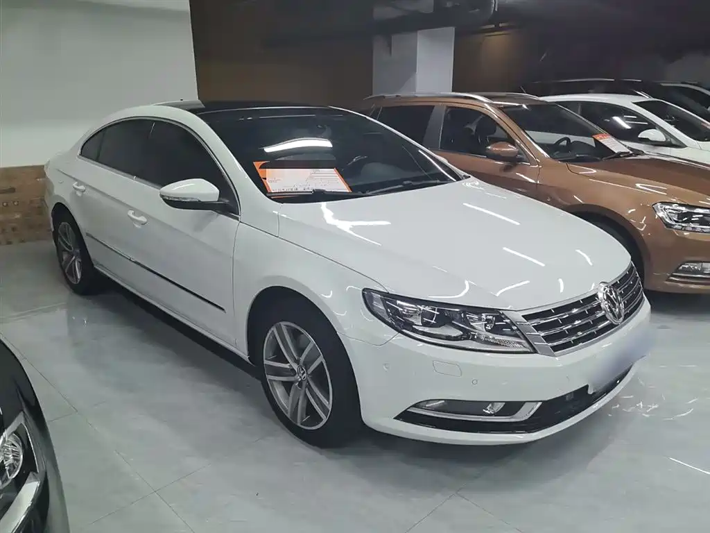 Volkswagen FAW-Volkswagen CC 2015 1.8TSI Luxury фото 4