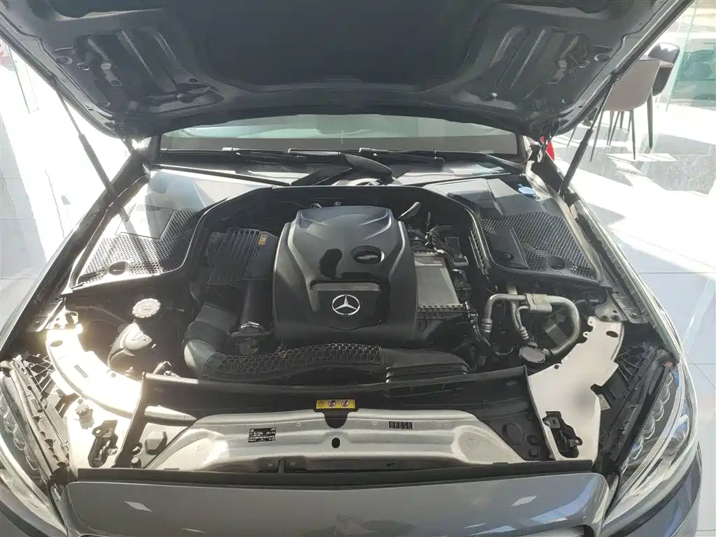 Mercedes-Benz C-Class 2017 Facelift C 200 L Sport Edition фото 20