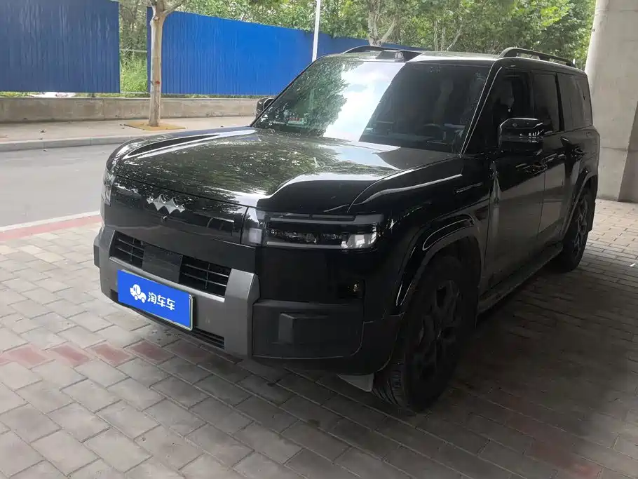 Fang Cheng Bao Titanium 7 2025 2025 AWD Base Model