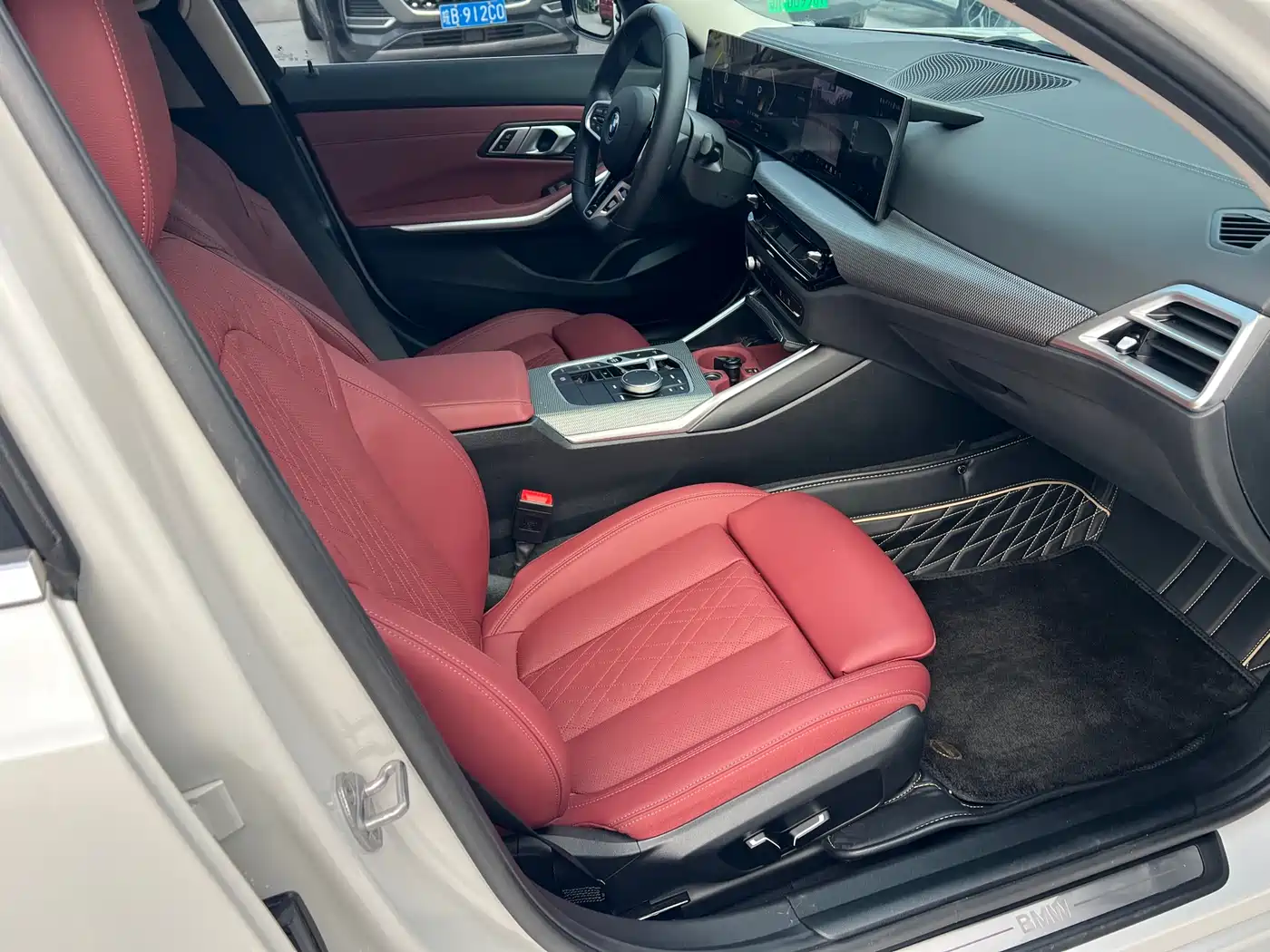 BMW i3 2025 eDrive 35 L фото 7