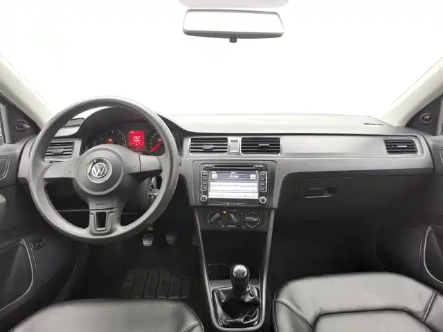 Volkswagen Santana 2015 1.6L Manual Trend Edition — фото 5