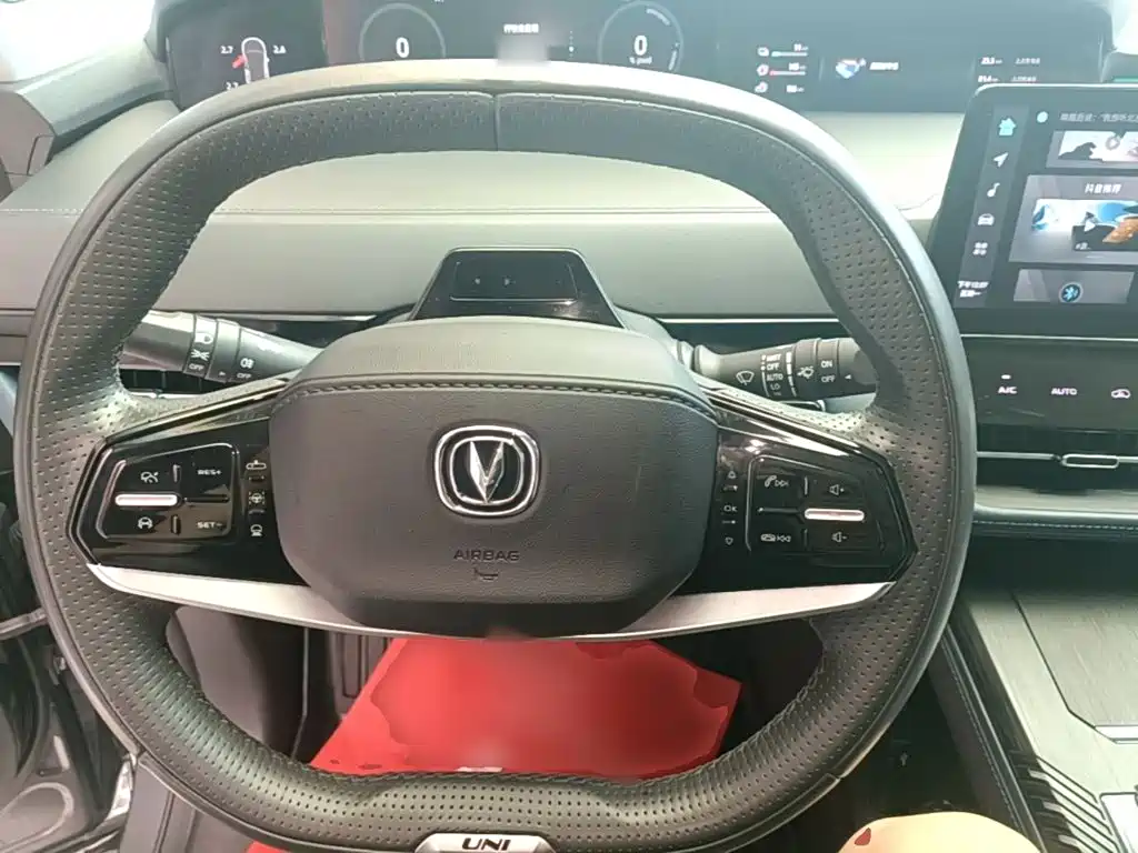 Changan UNI-K iDD 2022 2022 Blue Whale iDD 130km 1.5T Premium