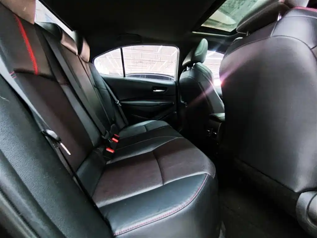 Toyota Levin 2021 185T CVT Sport Edition фото 6