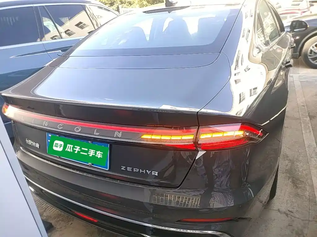 Lincoln Z 2025 2025 2.0T Premium Edition
