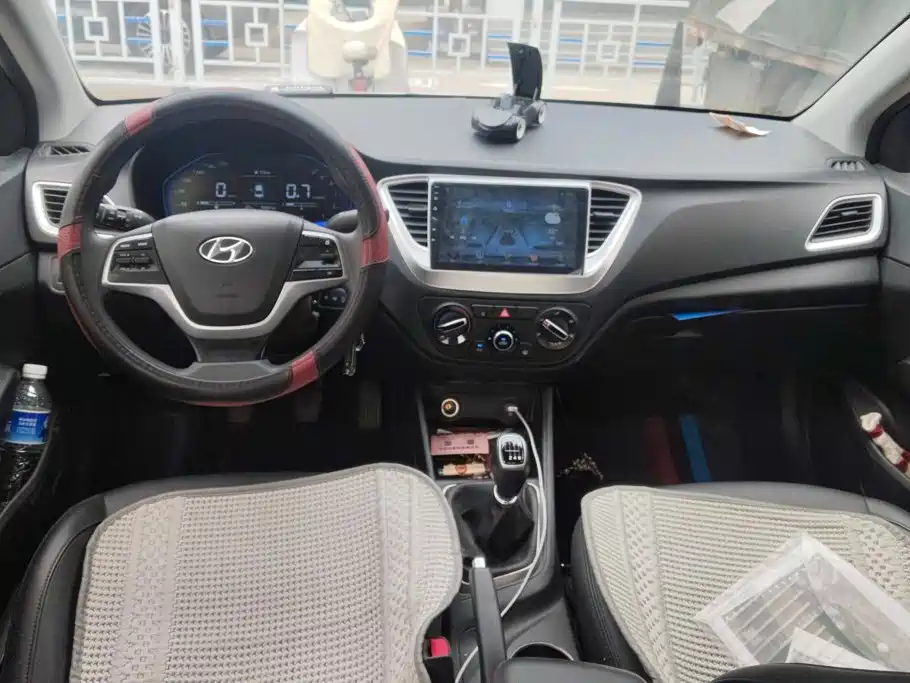 Hyundai Verna 2021 2020 1.4L Manual GLS Cool Edition