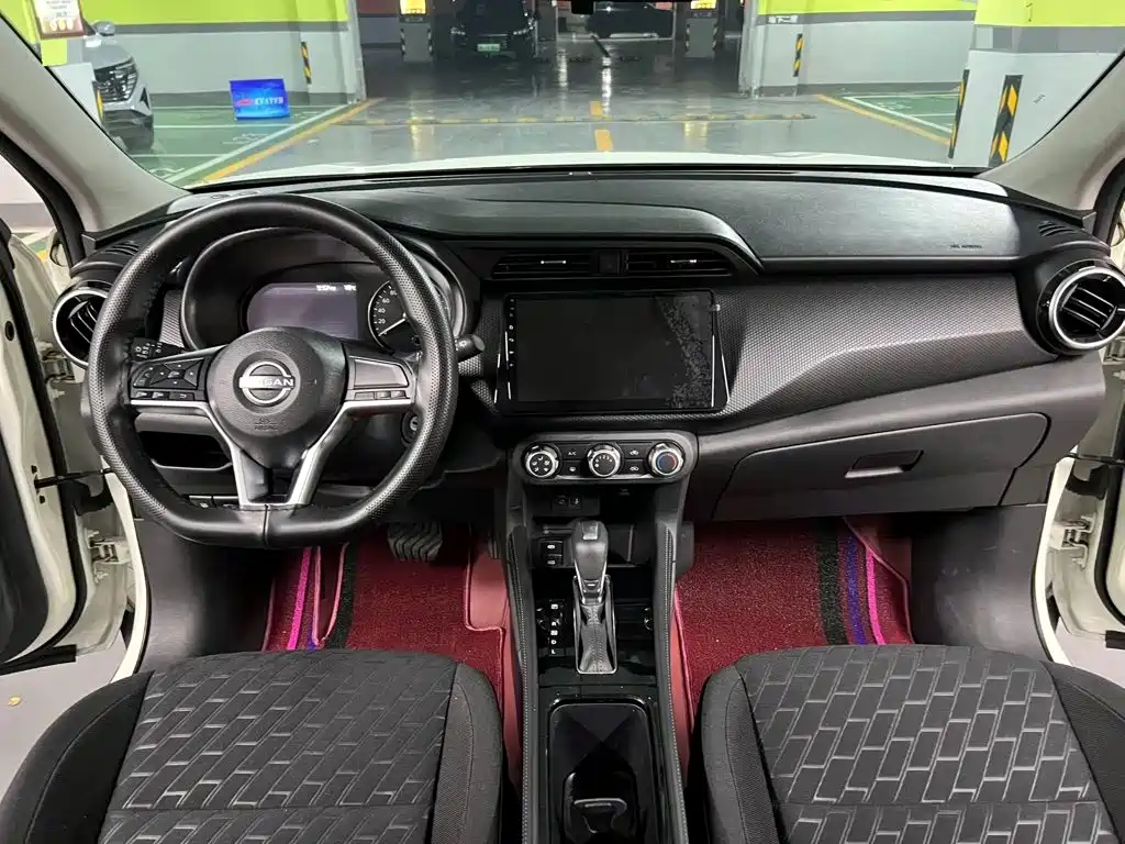 Nissan Kicks 2025 2023 Model Spirited 1.5L Dynamic Fashion Edition