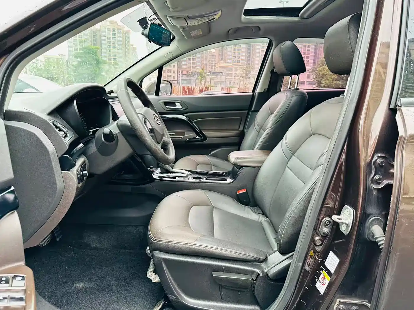 GAC Trumpchi Trumpchi GS4 2016 235T G-DCT Elite Edition фото 5