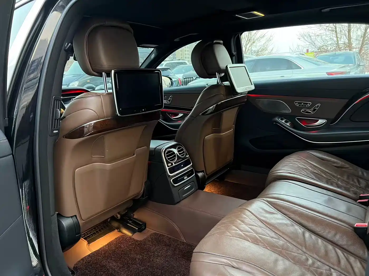 Mercedes-Benz Maybach S-Class 2016 S 400 4MATIC фото 10