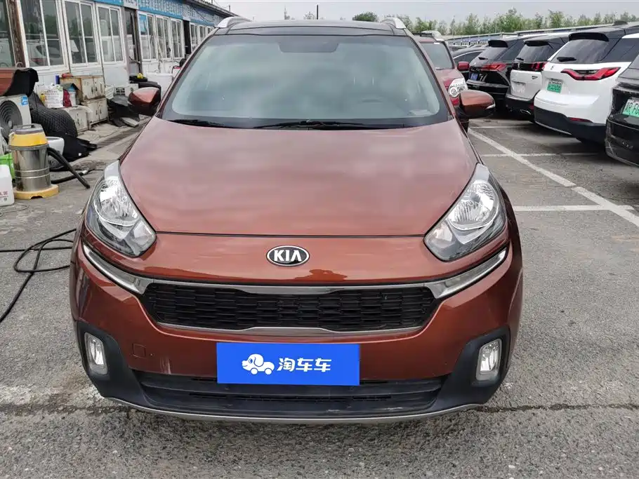 Kia KX3 Smart Run 2015 1.6L Automatic 2WD DLX фото 2