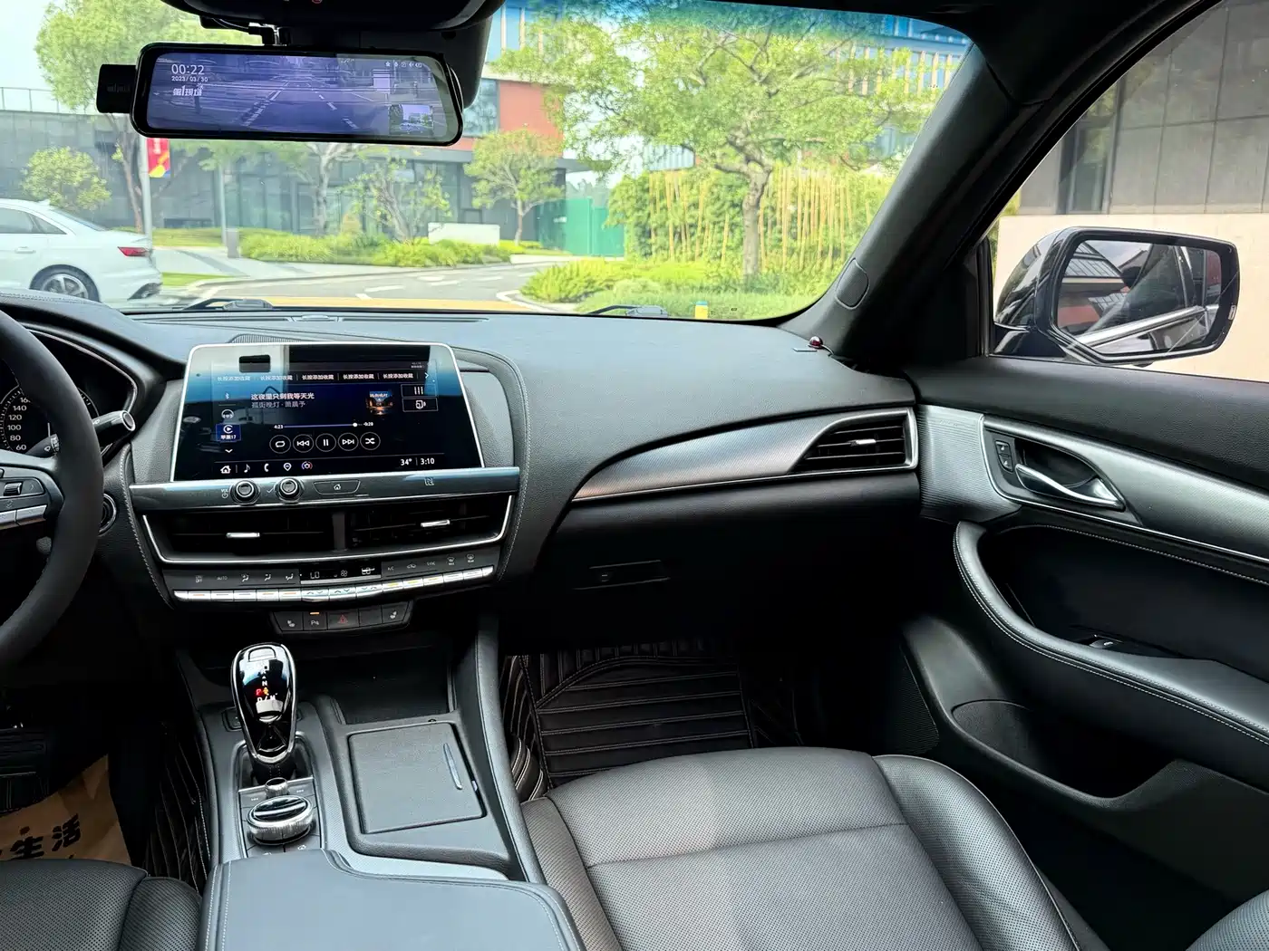 Фото 17 - Cadillac CT5