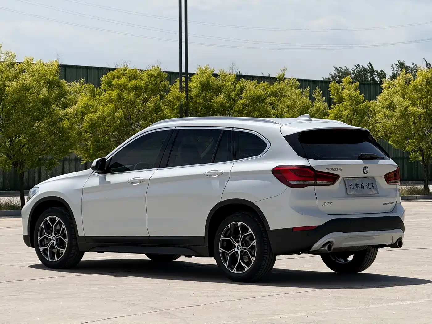 BMW X1 2022 sDrive25Li Leading фото 5