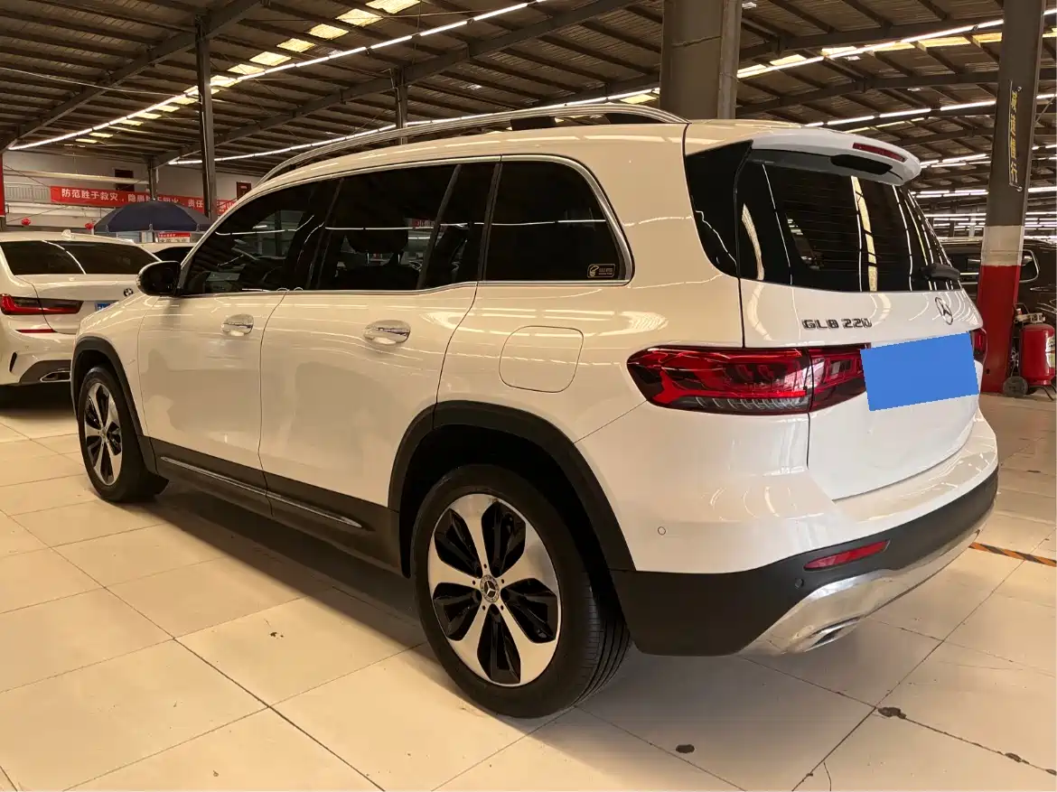 Mercedes-Benz Mercedes-Benz GLB 2022 GLB 220 Dynamic 12