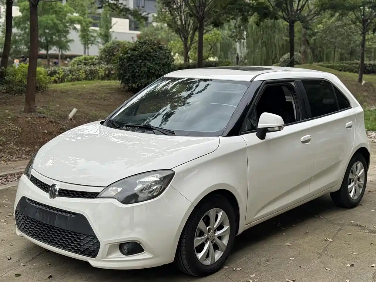 MG 3 2013 2013 1.5L AMT Elite Edition
