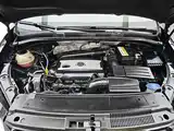 Фото 23 - Volkswagen Sharan