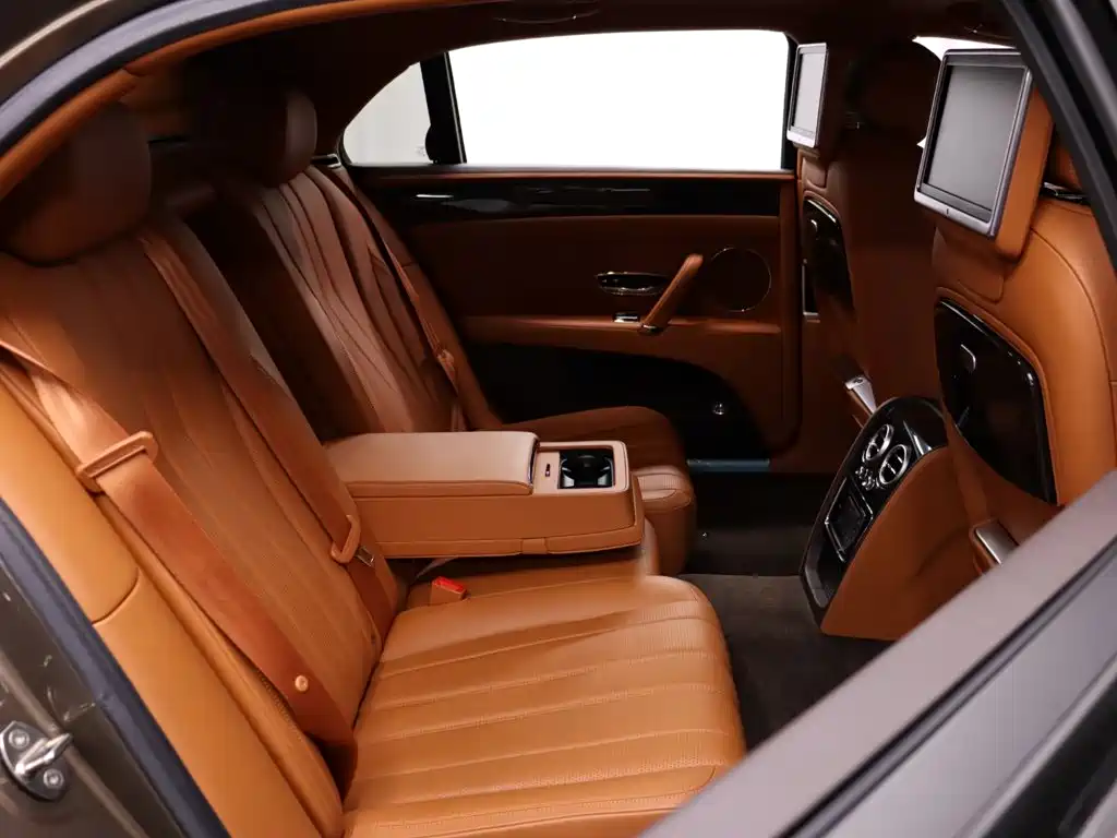 Photo 23 - Bentley Flying Spur