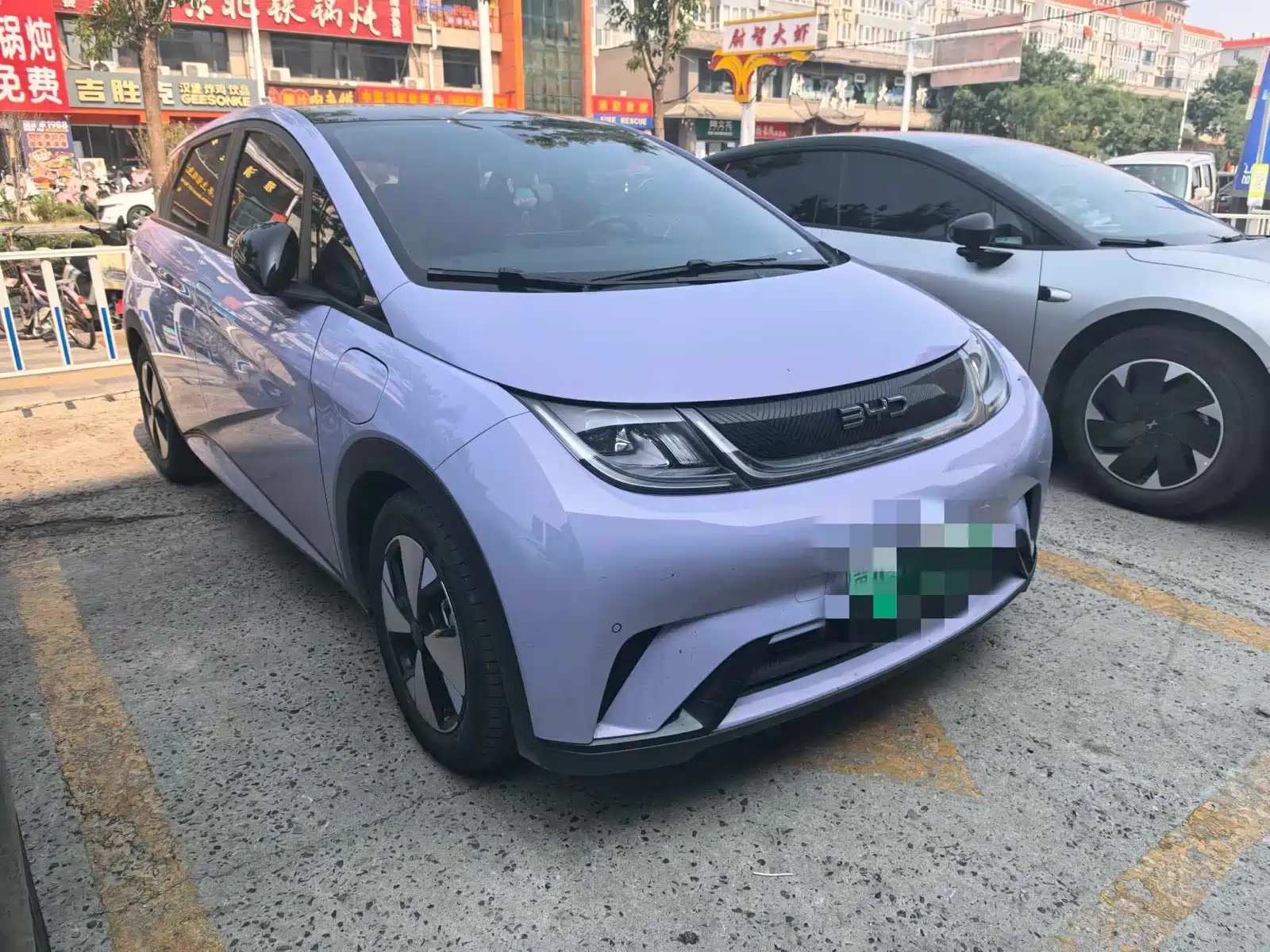 Фото 3 - BYD Dolphin