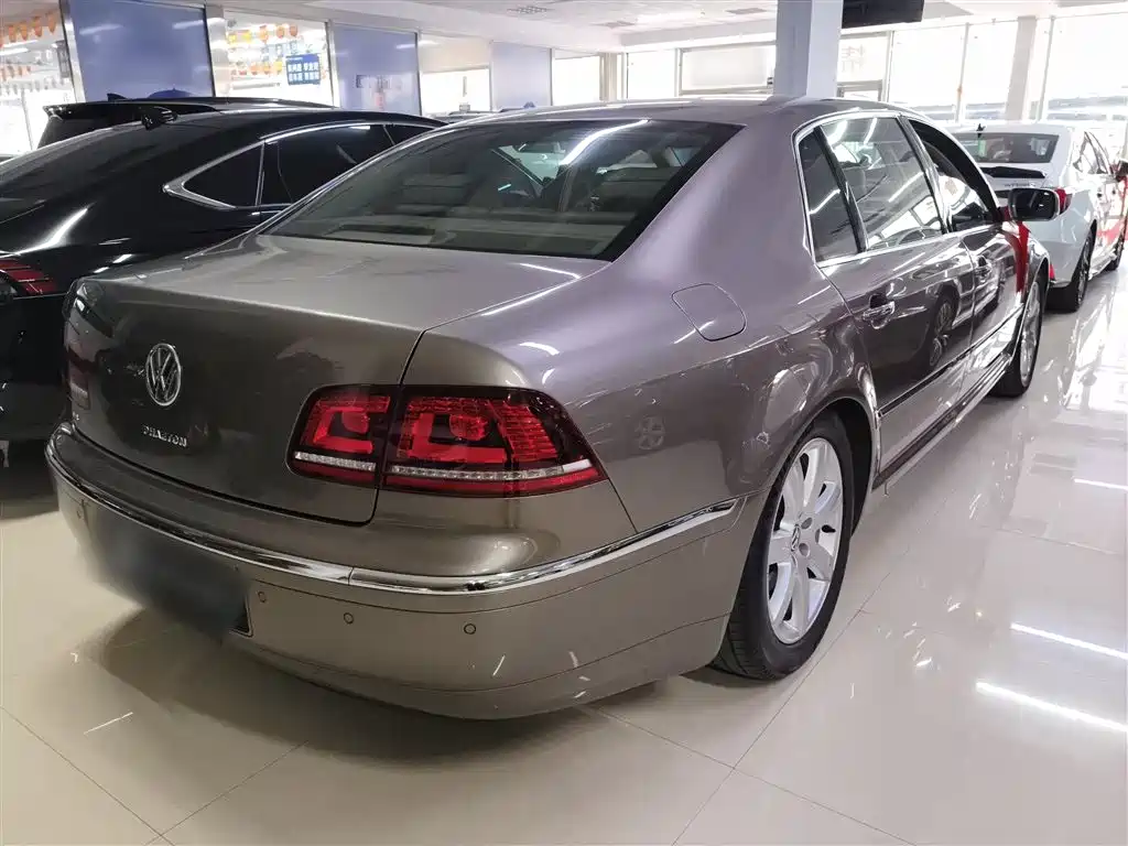Volkswagen Phaeton 2012 3.0L Executive фото 6
