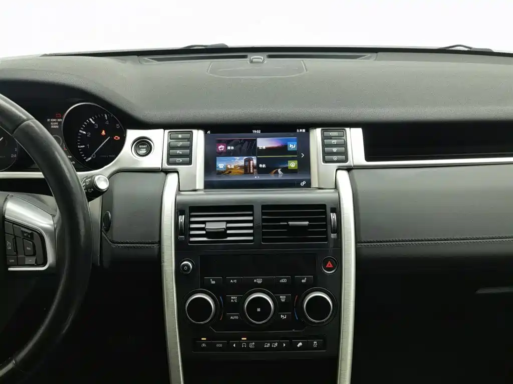 Land Rover Discovery Sport 2016 2.0T HSE фото 12
