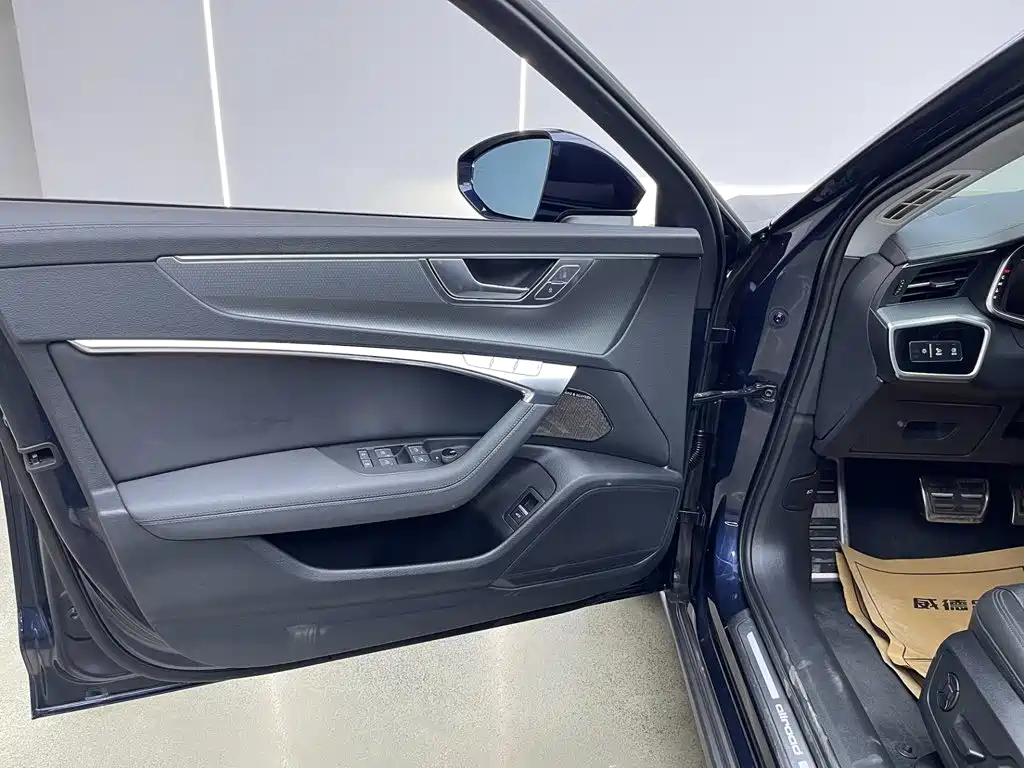 Audi A6, миниатюра 12